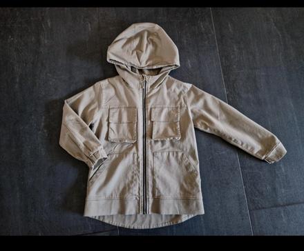 Prechodná bunda, 104