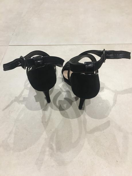 Dámske spoločenské sandálky, 37