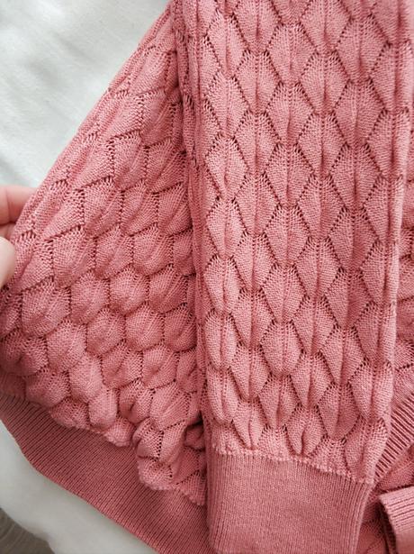 25ša_vzorovany svetrik, c&a,s