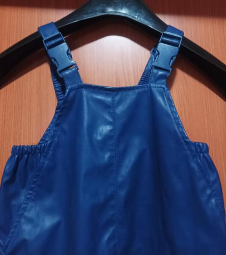 Gumenné nohavice do dažda, 86