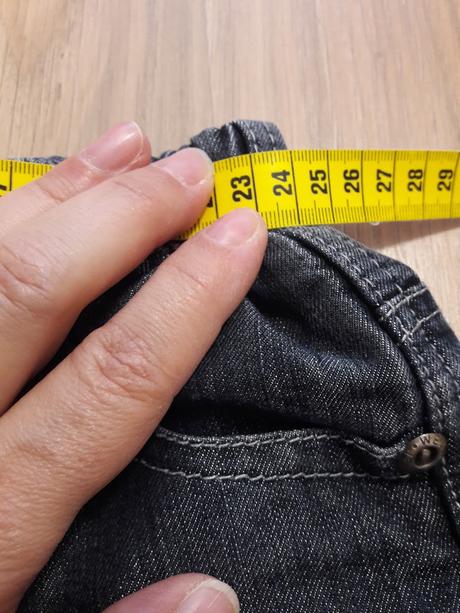 Zateplené  rifle, 104