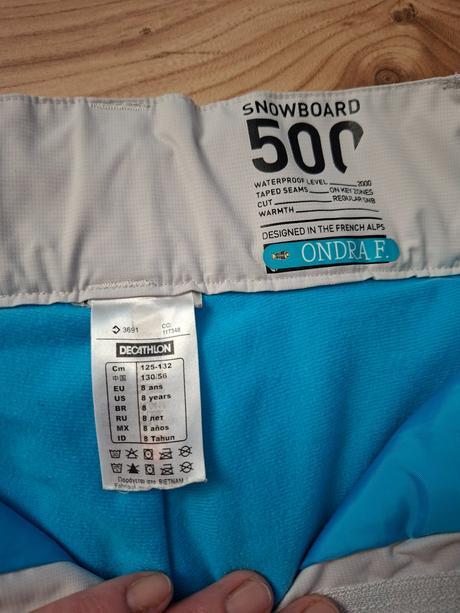 Lyziarske snowboardove nohavice, oteplovacky 134, decathlon,134