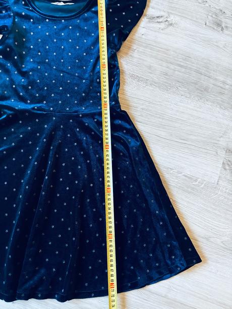 Krásne šaty so striebornými hviezdičkami, h&m,122