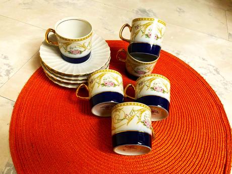 Porcelánová starožitná súprava,