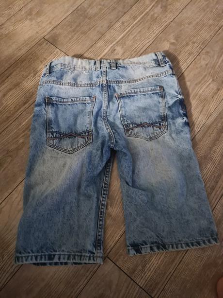 Kratke nohavice, chapter young,158