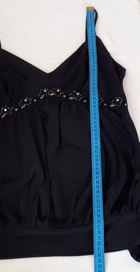 Elegantný čierny top, univerzálna veľkosť,