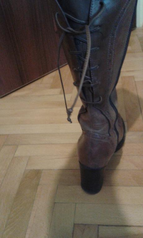 Kožené značkové čizmy, 37