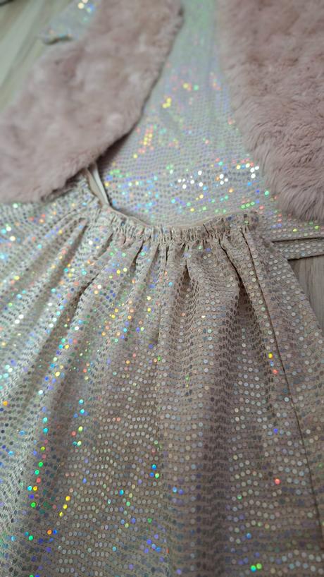 Ligotavy outfit pre malu slecnu a h&m svetrik free, h&m,110