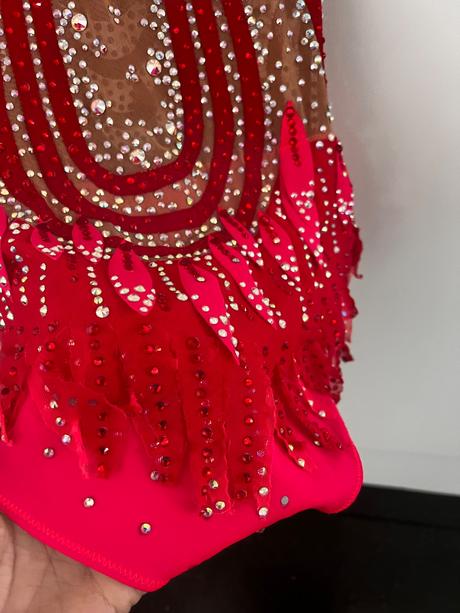 Gymnastický súťažný dres swarovski vel. 6-10 rokov, 128