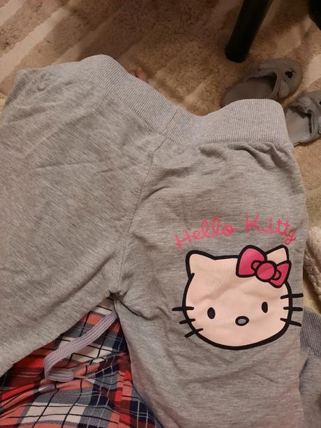 Tepláky hello kitty, 140