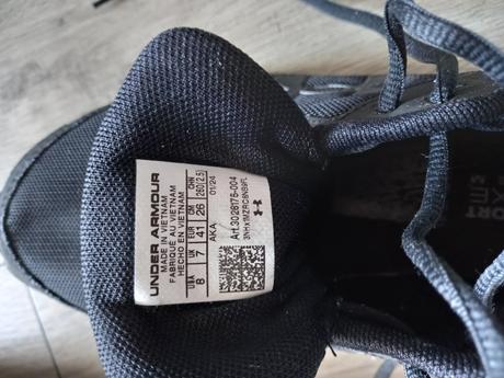 Tenisky  41, under armour,41