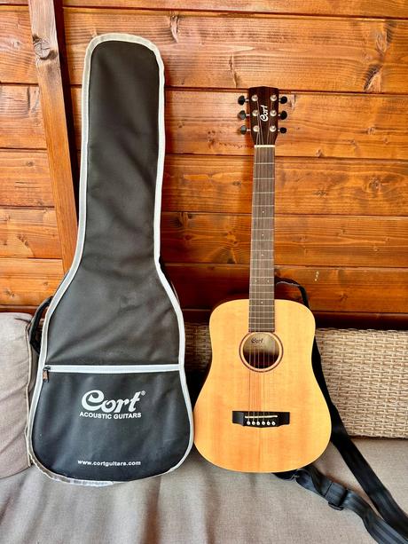 Kvalitná malá gitara vhodná aj pre deti, 