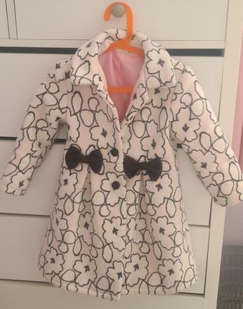 Dievcensky kabatik, 110