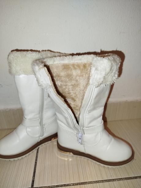 Dievčenské čižmičky, 28