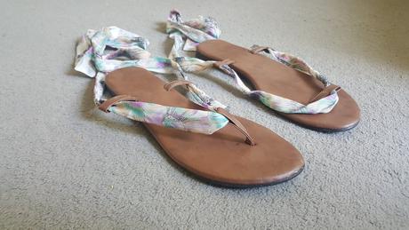 Šnurovacie sandále, 41