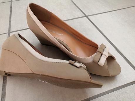 Lodičky - otvorená špička, clara barson,40