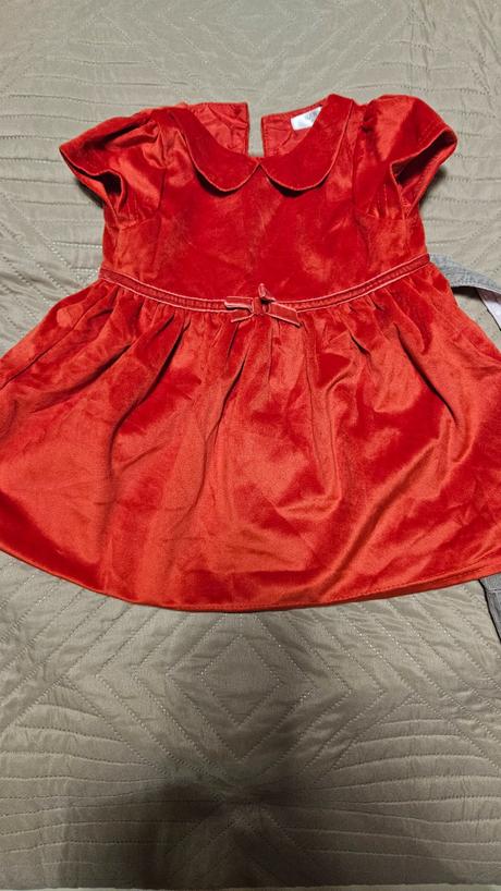 Červené šatičky, baby,68
