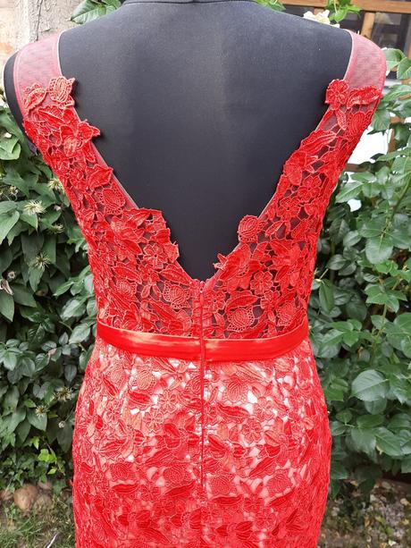 Výpredaj - spoločenské dámske šaty, ever-pretty,m