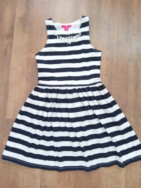 Šaty yd vel.140, young dimension,140