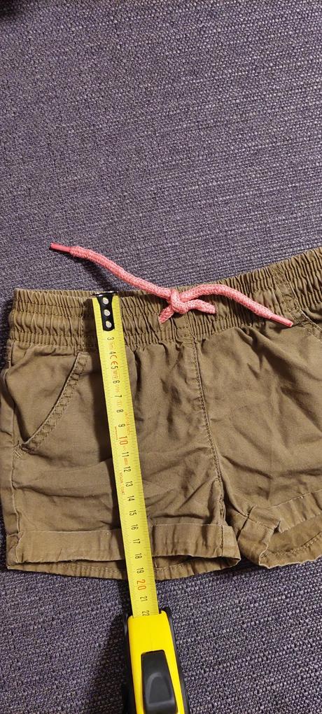 Šortky v.86/92, lupilu,86