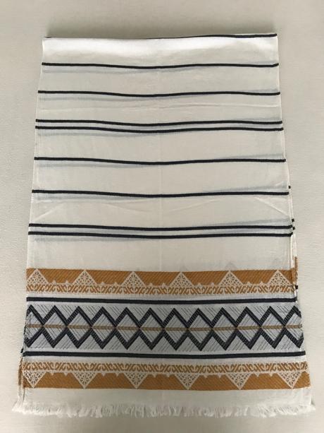 Dievcenska šatka/šál, zara,158