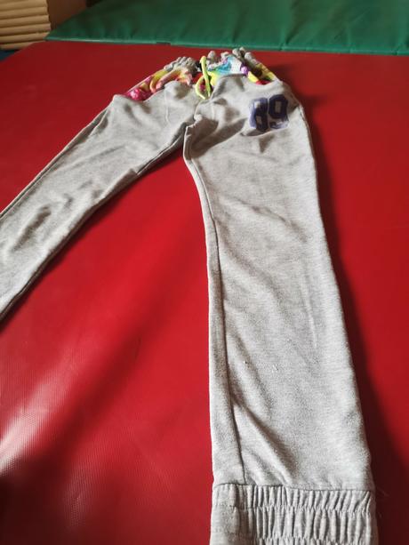 Rifle +tepláky, 128