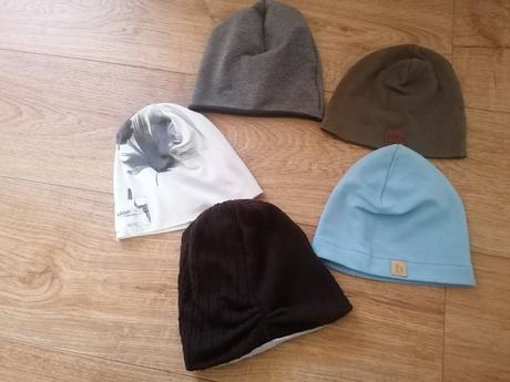 Jesenné čiapky, 86