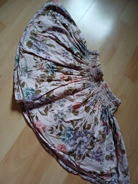 Krásna kvetovaná bavlnená sukňa, next,110