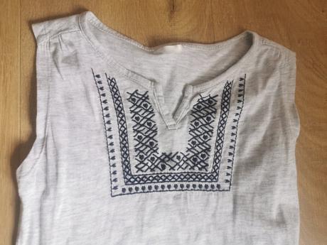 Letne lahke saty, 98