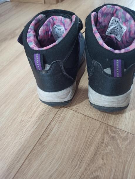 Kotníkové topánky, 31