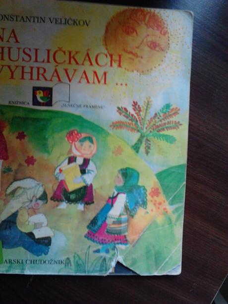 Na husličkách vyhrávam ô,