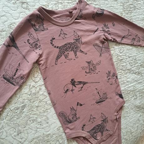 Body fialové mačky, lindex,86
