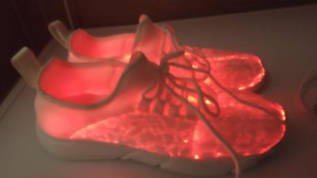 Svietiace tenisky 36 s nabijacim kablikom, pepperts,36