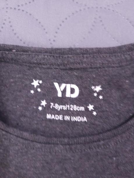 Yd tricko so srdieckom z margaretok, 128