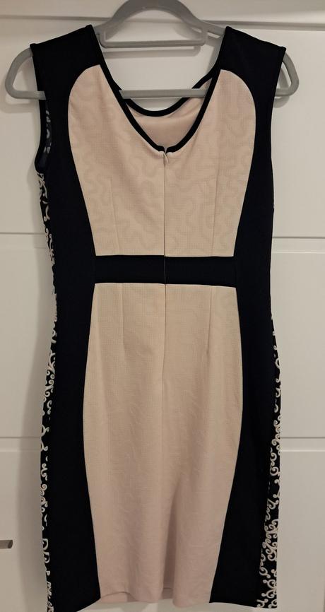 Krátke šaty s bolérkom č. 38, 38