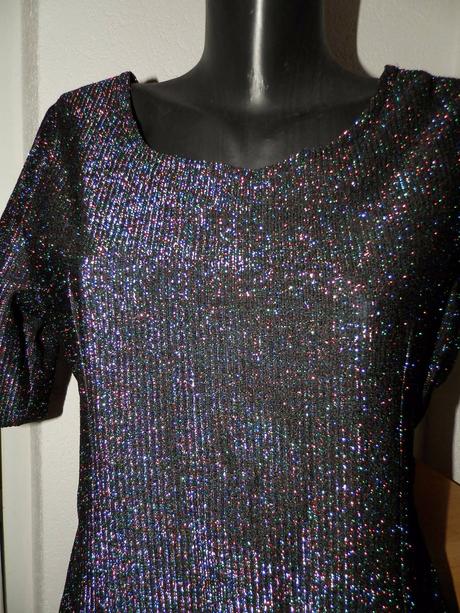 Neprehliadnuteľné minišaty s, s