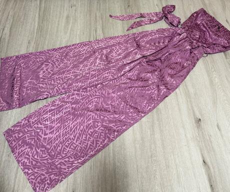 Elegantný overal, m