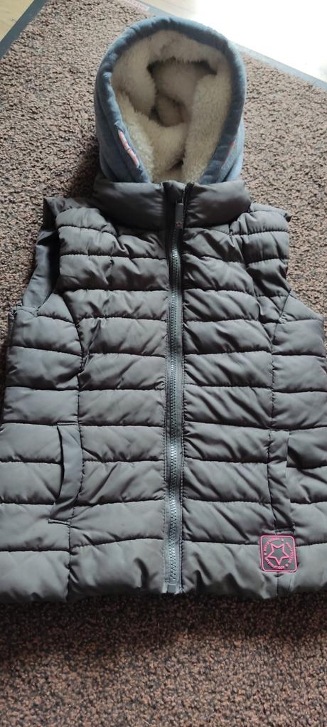 Predam vestu, takko,134