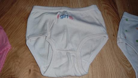 Nohavičky s vyšším pasom, 116