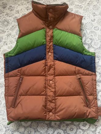 Obojstranná pérová vesta 9-10 rokov, zara,140