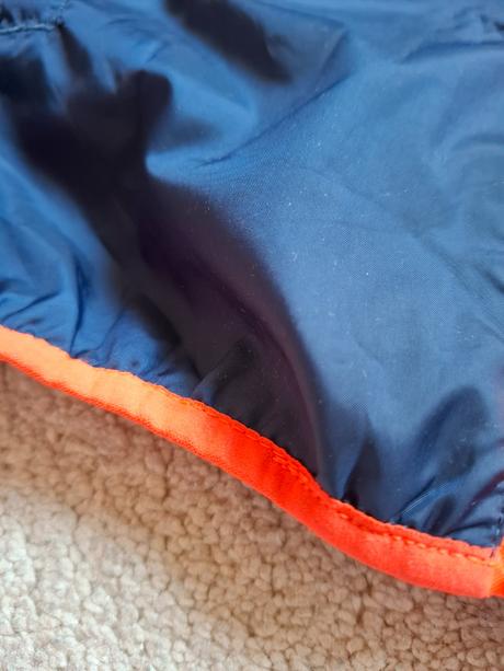 Tenká sustakova bunda, decathlon,152