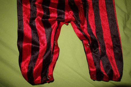 Kostym upira na karneval od incharacter costumes, 