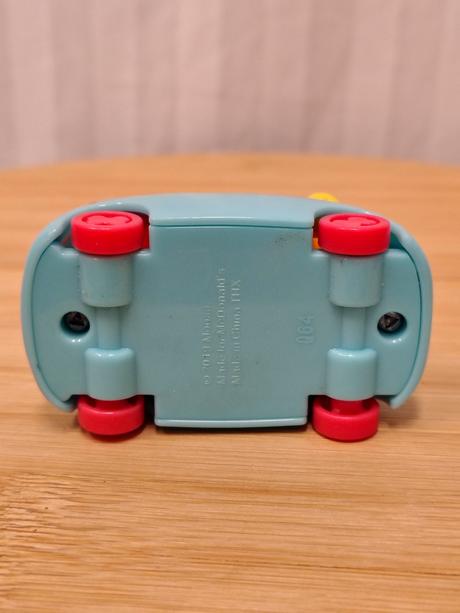 Modré autíčko bumper balloons, mcdonald's 2019, 