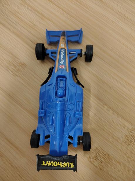 Modrá formula f1 plastový model, 14 cm, 