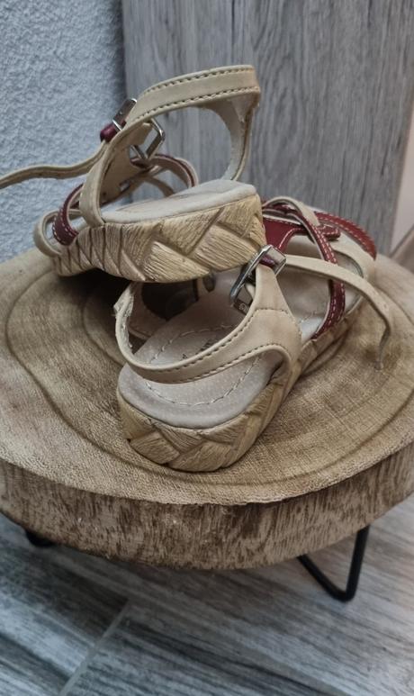 Sandalky kožené, kornecki,30