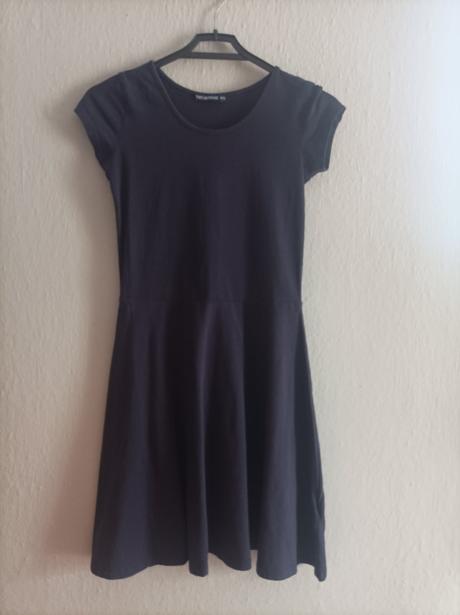 Tmavomodré šaty, terranova,xs
