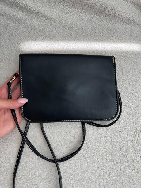 Chanel malá crossbody kabelka, chanel