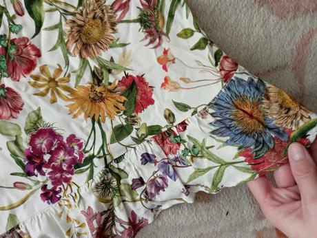 Kvetová a bluzka, xs