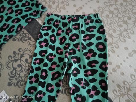 Dievčenské pyžamka zn.f&f veľ.9-10rokov, f&f,134