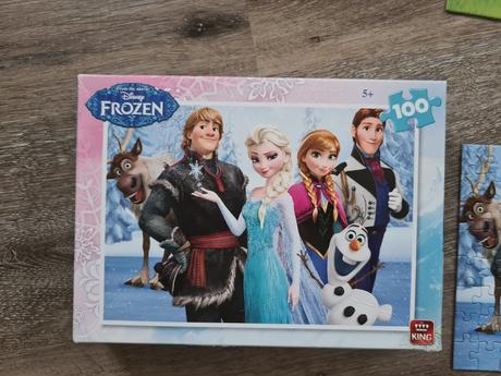 Frozen puzzle 100, 